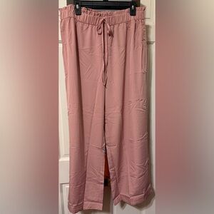 Elegant Pink Wide-Leg Pants